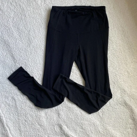 Yogalicious Leggings with Mesh Design - Picture 1 of 6